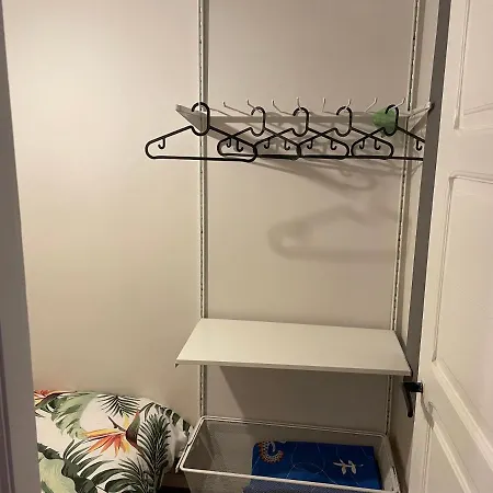 Pequeno En Pleno Corazon De Apartament *