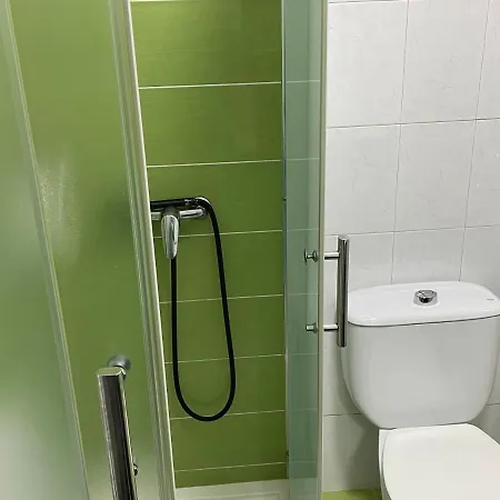 Pequeno En Pleno Corazon De Apartament *